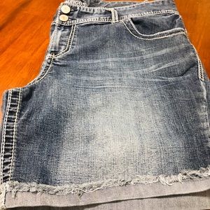 Maurice’s Jean Shorts